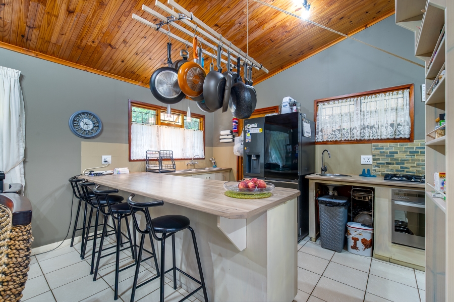 3 Bedroom Property for Sale in Sedgefield Central Western Cape